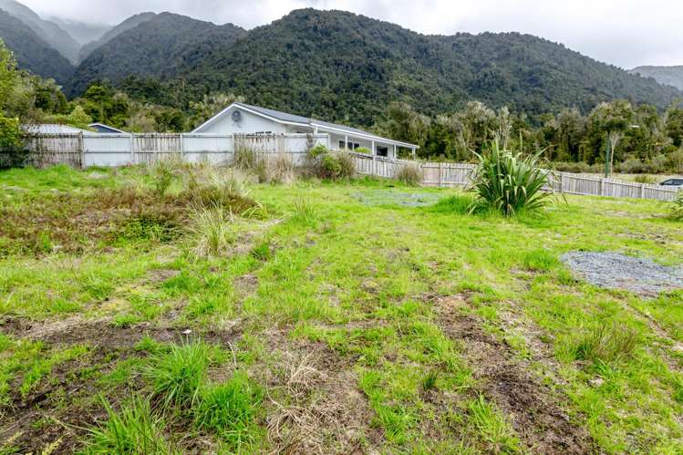 7 Pioneer Drive Franz Josef_6