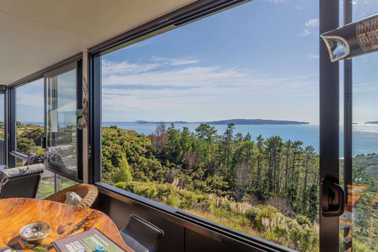 212 Black Jack Road Kuaotunu_12