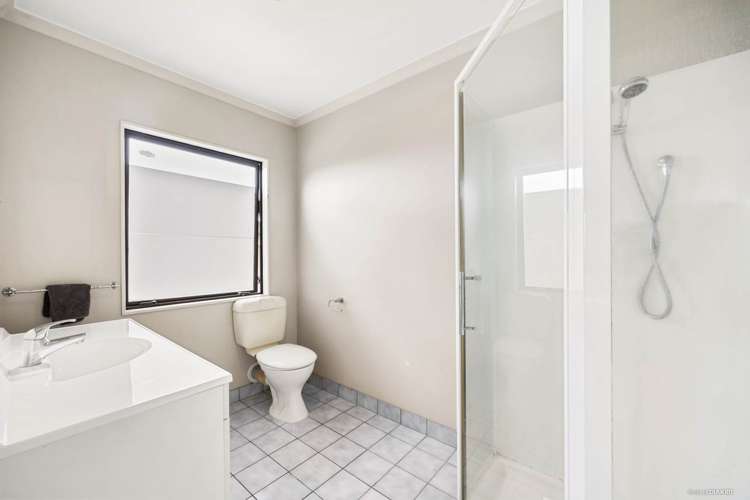 84a Naylors Drive Mangere_10