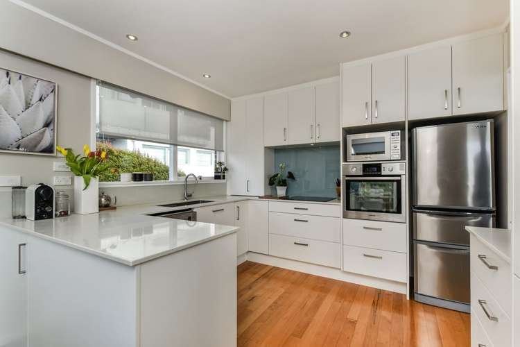 2/13 Braemar Road Castor Bay_2