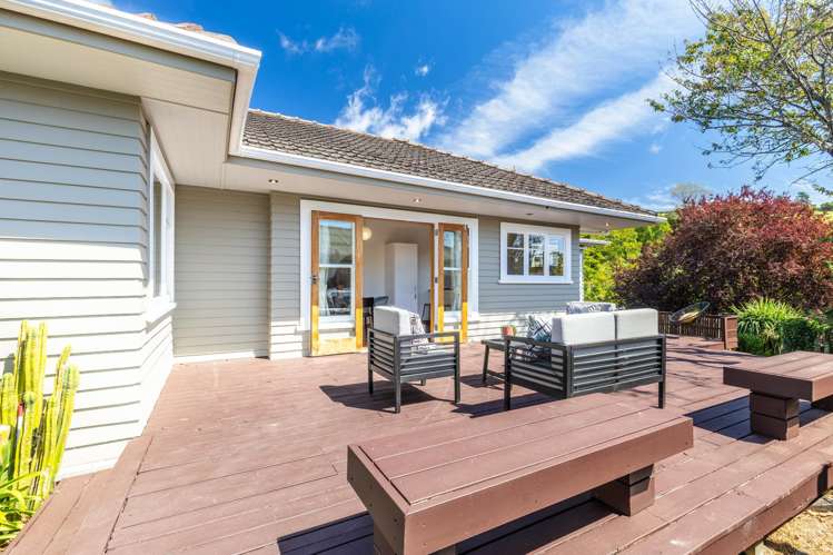 26 Jenner Road Toi Toi_19