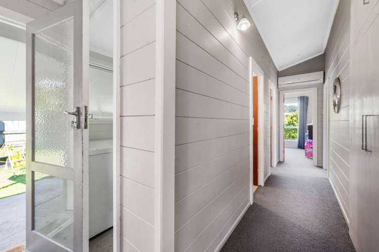 115 Basley Road Owhata_14