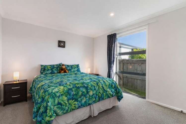 16A Komata Crescent Papamoa Beach_1