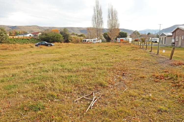 18 Coronet Place Otematata_5