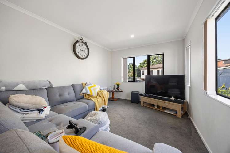 6 Te Hiko Way Mangere_14