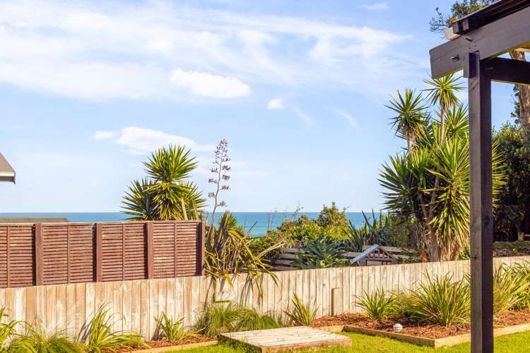 10 Edwin Mitchelson Road Muriwai_21