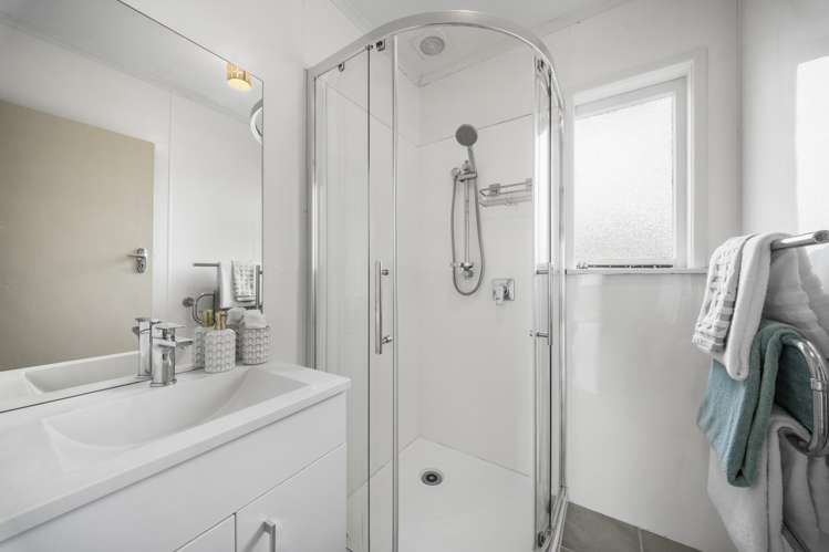 1/15 Tane Street New Lynn_9