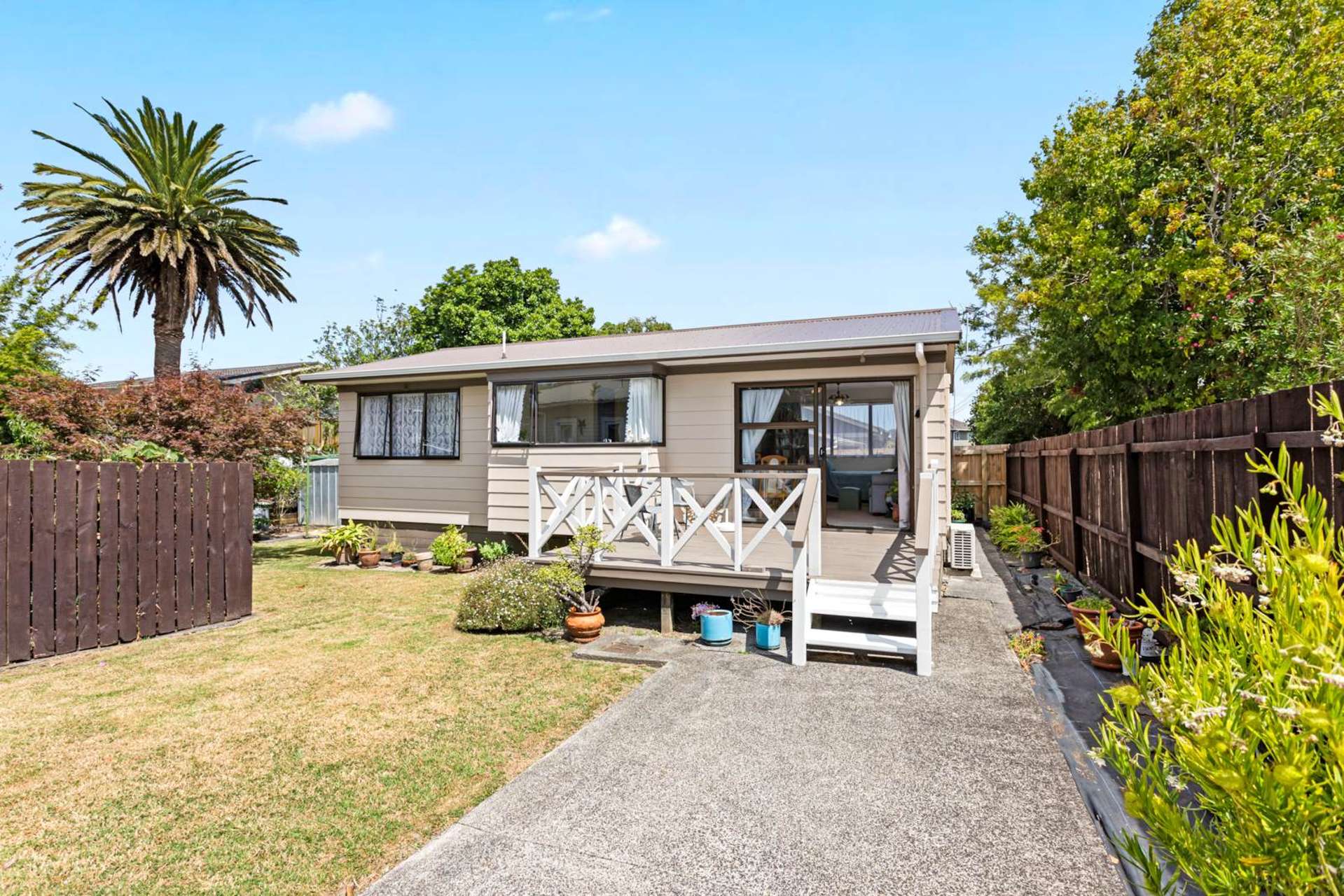 1/198 Te Atatu Road Te Atatu South_0