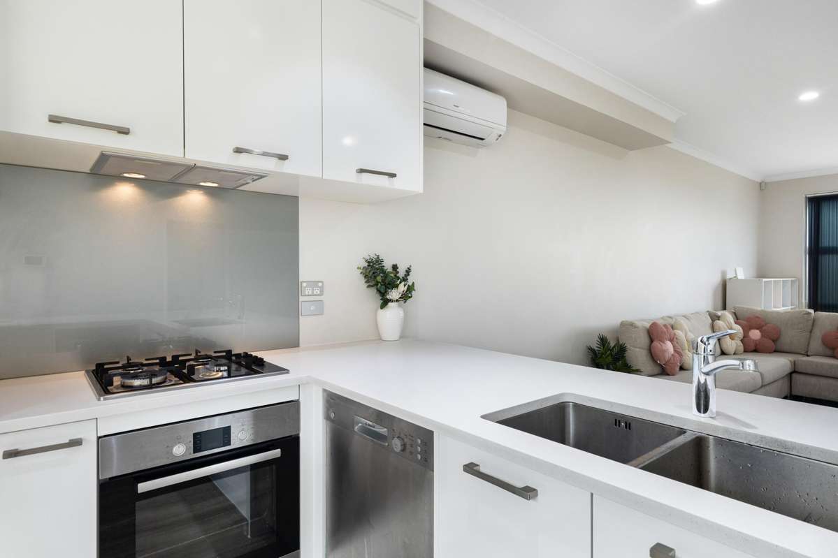 11 Taupinga Way_5