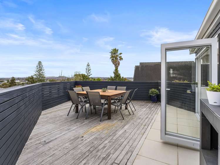 16 Landop Terrace Howick_13