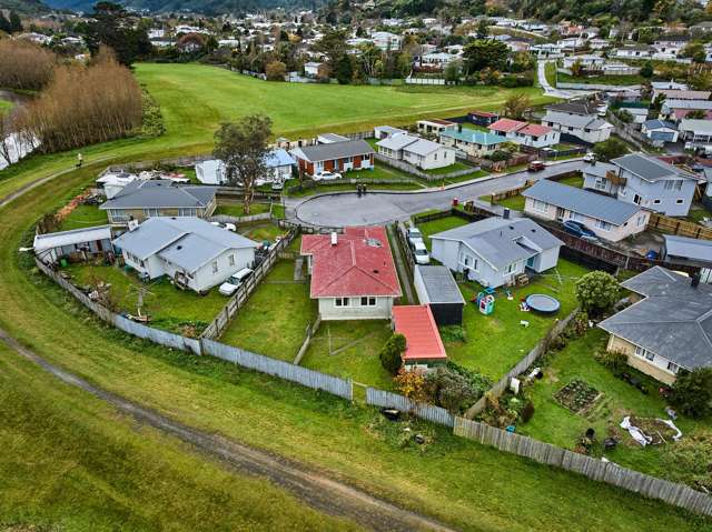 11 Orewa Grove Wainuiomata_1