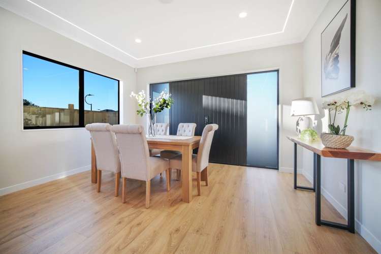 7 Uru Drive Flat Bush_9
