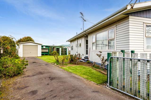 38 Tawa Street Hawera_2