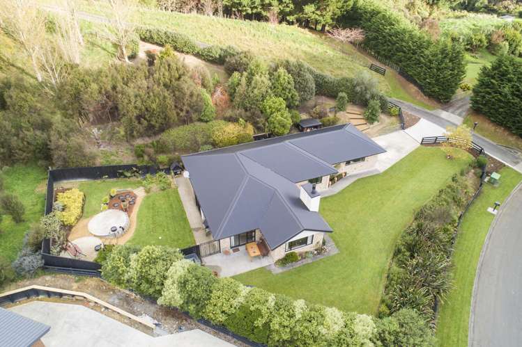 58 County Heights Drive Aokautere_12