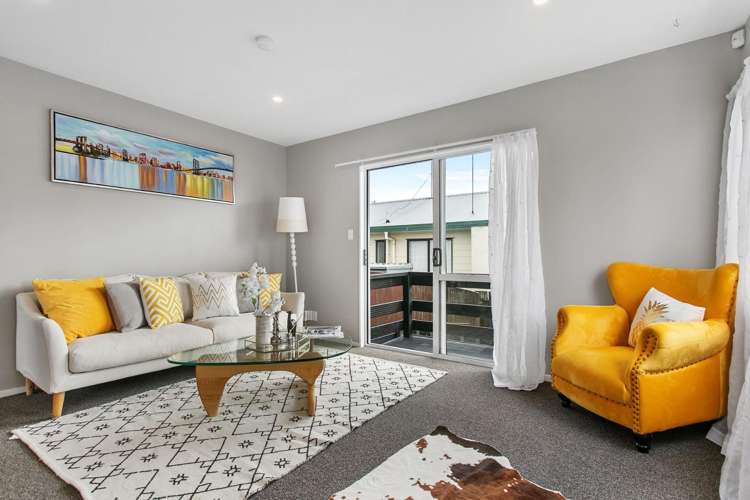 1/73 Redcrest Avenue Papakura_3