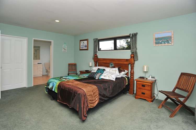 5 Mclean Place Woodend_7