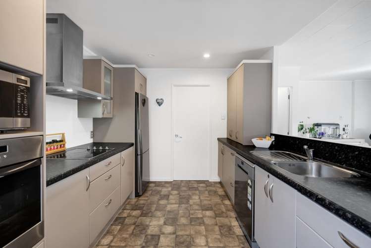 27 Culzean Grove Bell Block_9