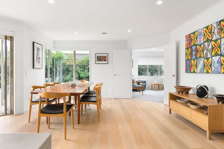 88 Huntington Drive Huntington_7