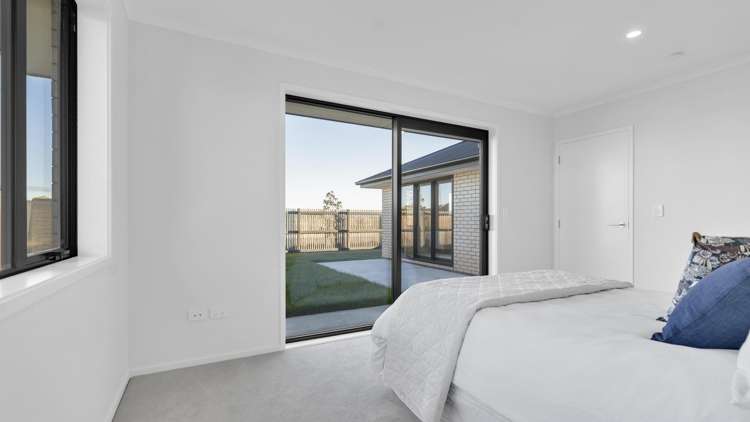 2 Edgar Way Rolleston_24