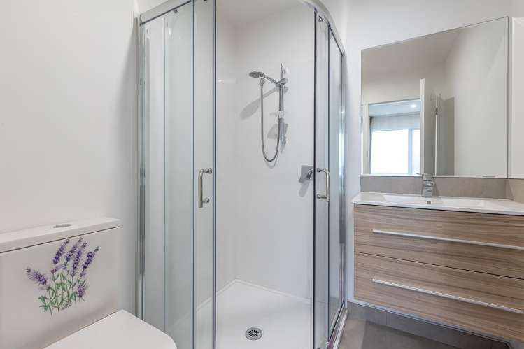 3/4 Gilberthorpes Road Islington_7