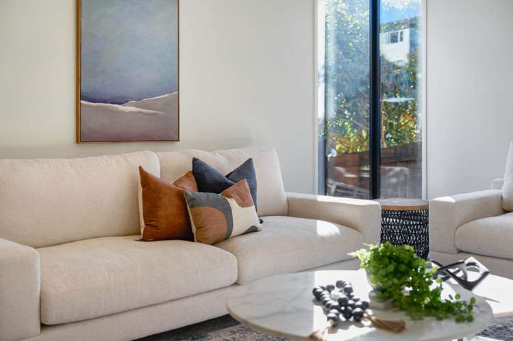 80 Medallion Drive Oteha_4