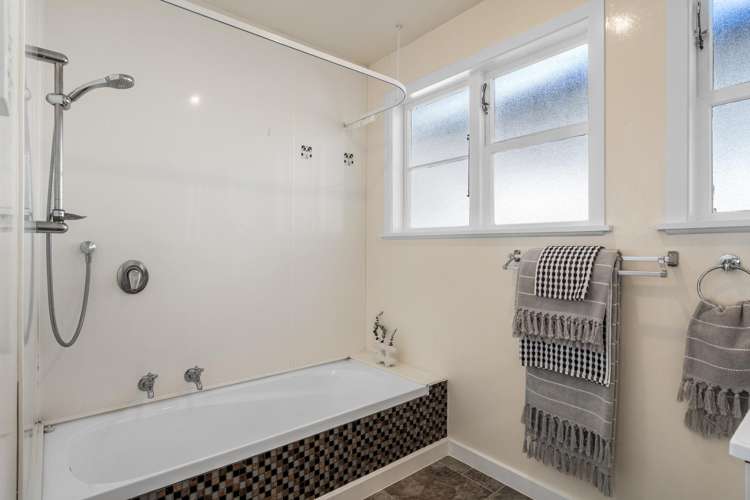 70a Murphy Street Toi Toi_12