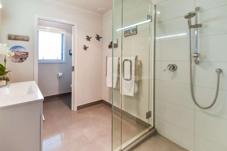 19 Simons Street Twizel_13