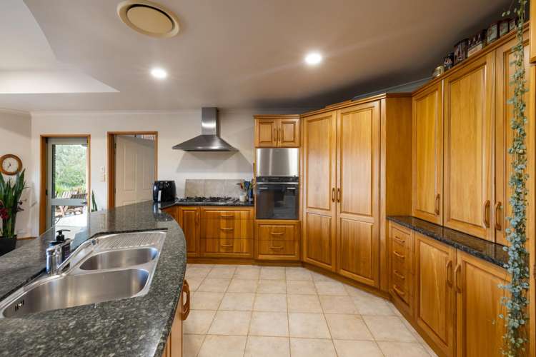 348 Lake Road Horsham Downs_14