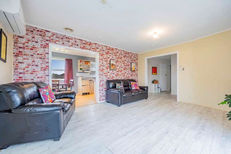 41 Ashgrove Road Mangere_8