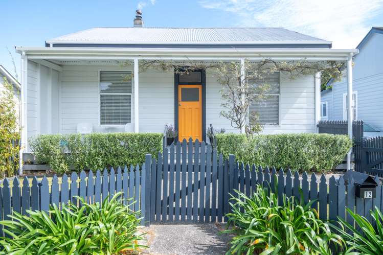 12 Root Street Gisborne_28