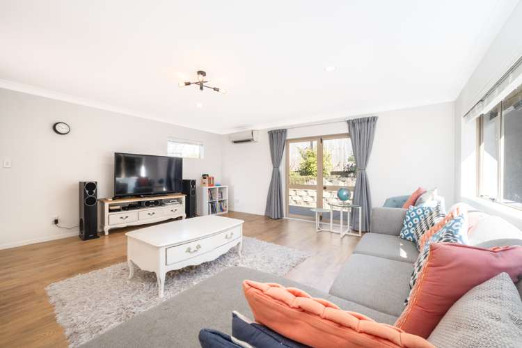 2/91 Litten Road Cockle Bay_29