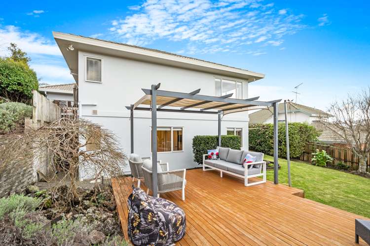 27 Caversham Drive Torbay_9