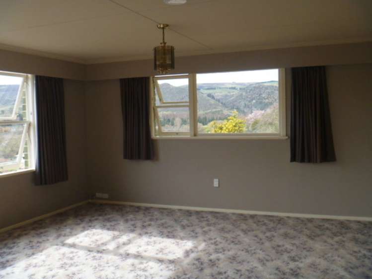 7 Branxholm Street Roxburgh_5