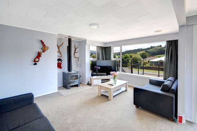 27 Lynas Street Outram_2