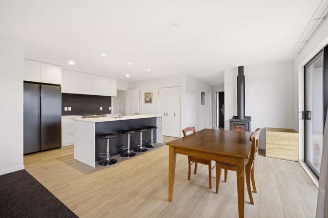 45 Suffolk Drive 11099_3