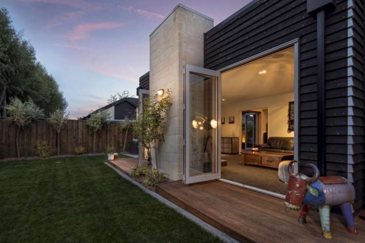 F/97 Englefield Road 2392_14