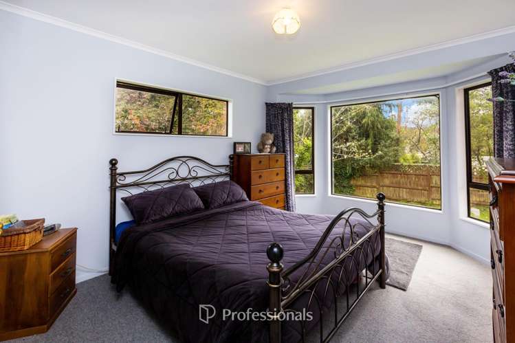 11 Monarch Grove Maoribank_8