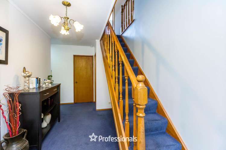 2 Fenchurch Grove Stokes Valley_6