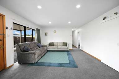 10 Metro Avenue_2
