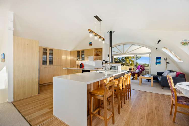 1391 Whangaparaoa Road_5