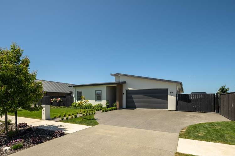 4 Whitehall Drive Springlands_2