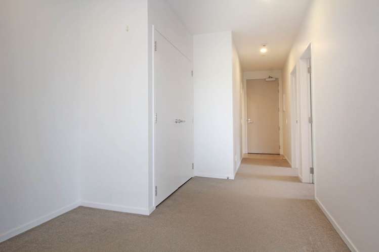 102/3 Bluegrey Avenue Stonefields_5