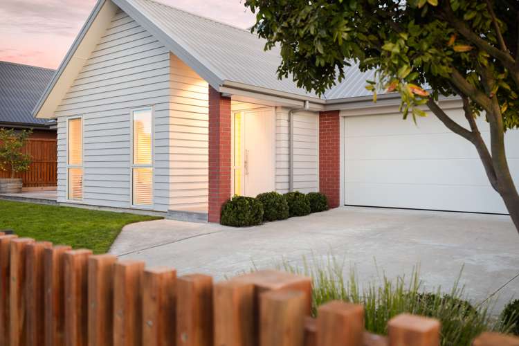 11 Jarrett Terrace Leamington_27