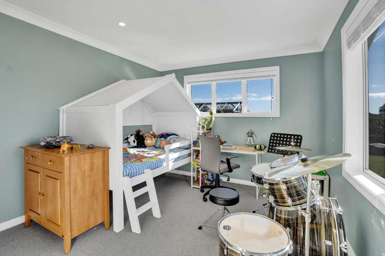 1199 Egmont Road Egmont Village_15