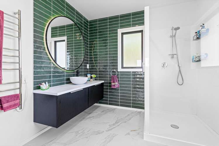 34A Renata Crescent Te Atatu Peninsula_8