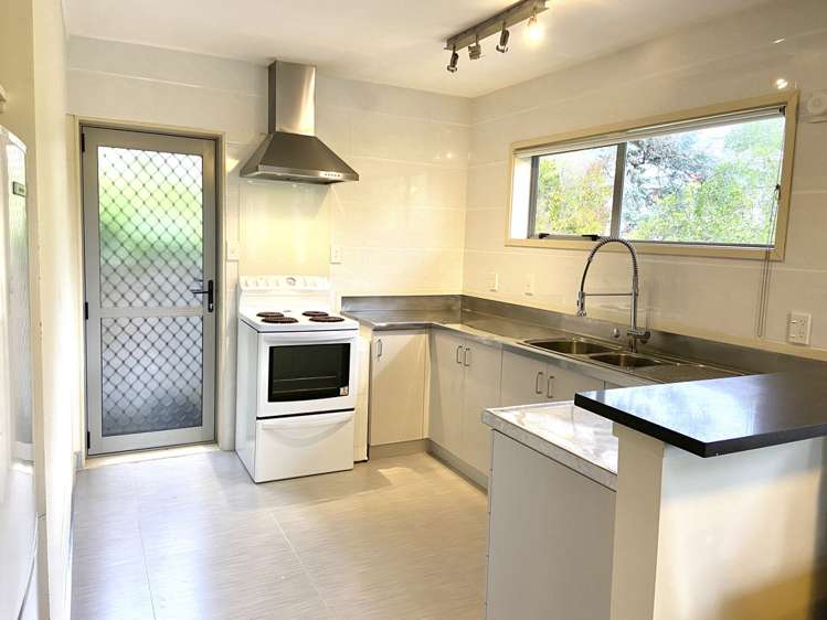 1/30 Simkin Avenue Saint Johns_4