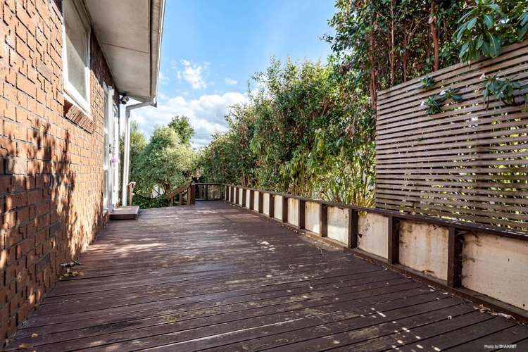 105 Captain Scott Road Glen Eden_6