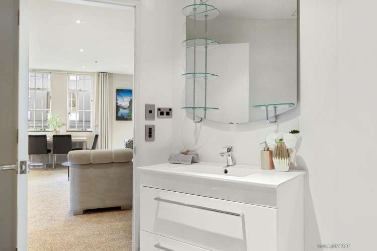 703/332 Lambton Quay Wellington Central_10