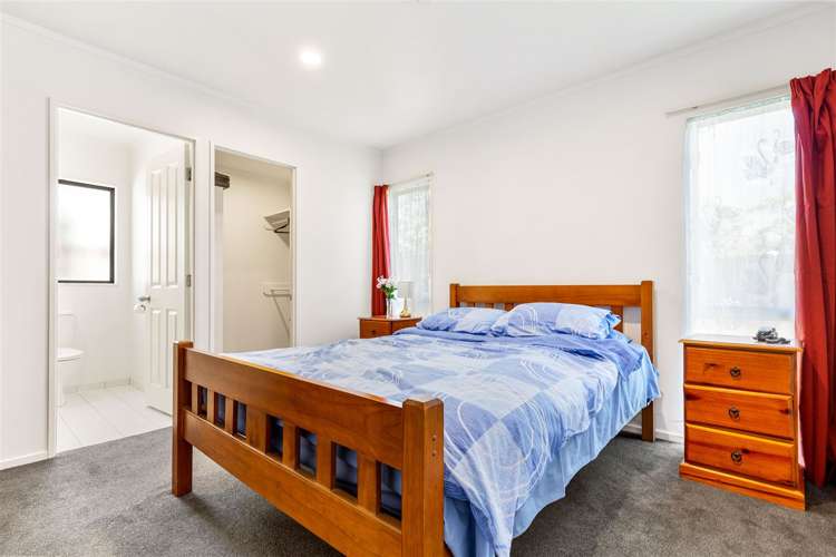 22 Albizia Avenue Henderson_14