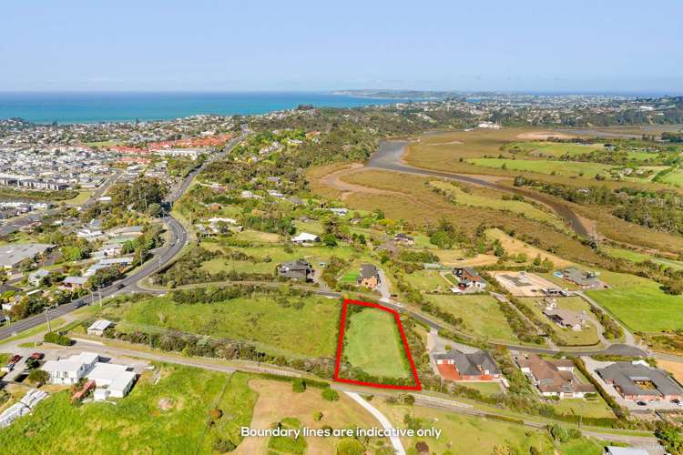 6 Te Awa Place Red Beach_3